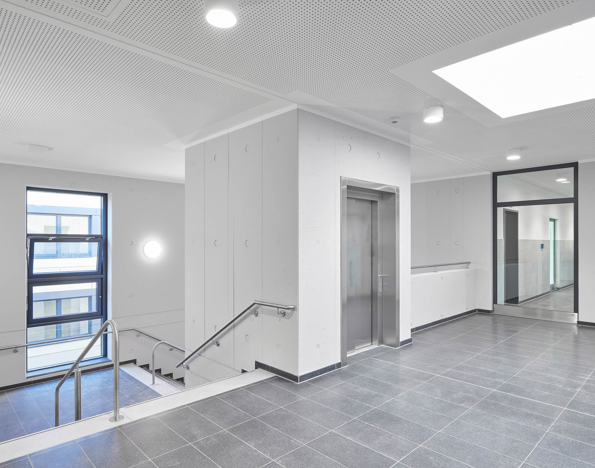 STS Stadtteilschule Hamburg-Lohbruegge; Neubau; Architekturfotografie; Markus Tollhopf; Schulbau; SBH Schulbau Hamburg; Fotografie; Assmann Architekten; Innenaufnahme