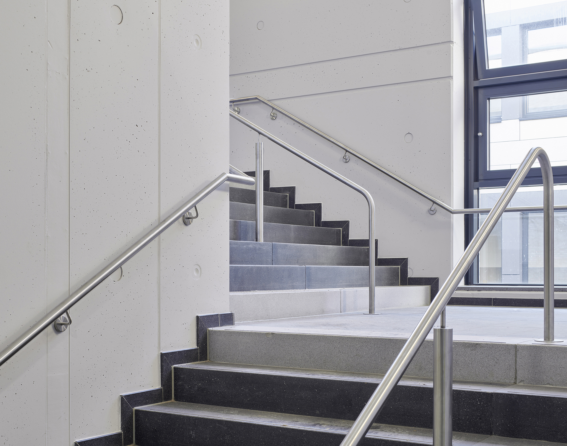 STS Stadtteilschule Hamburg-Lohbruegge; Neubau; Architekturfotografie; Markus Tollhopf; Schulbau; SBH Schulbau Hamburg; Fotografie; Assmann Architekten; Innenaufnahme