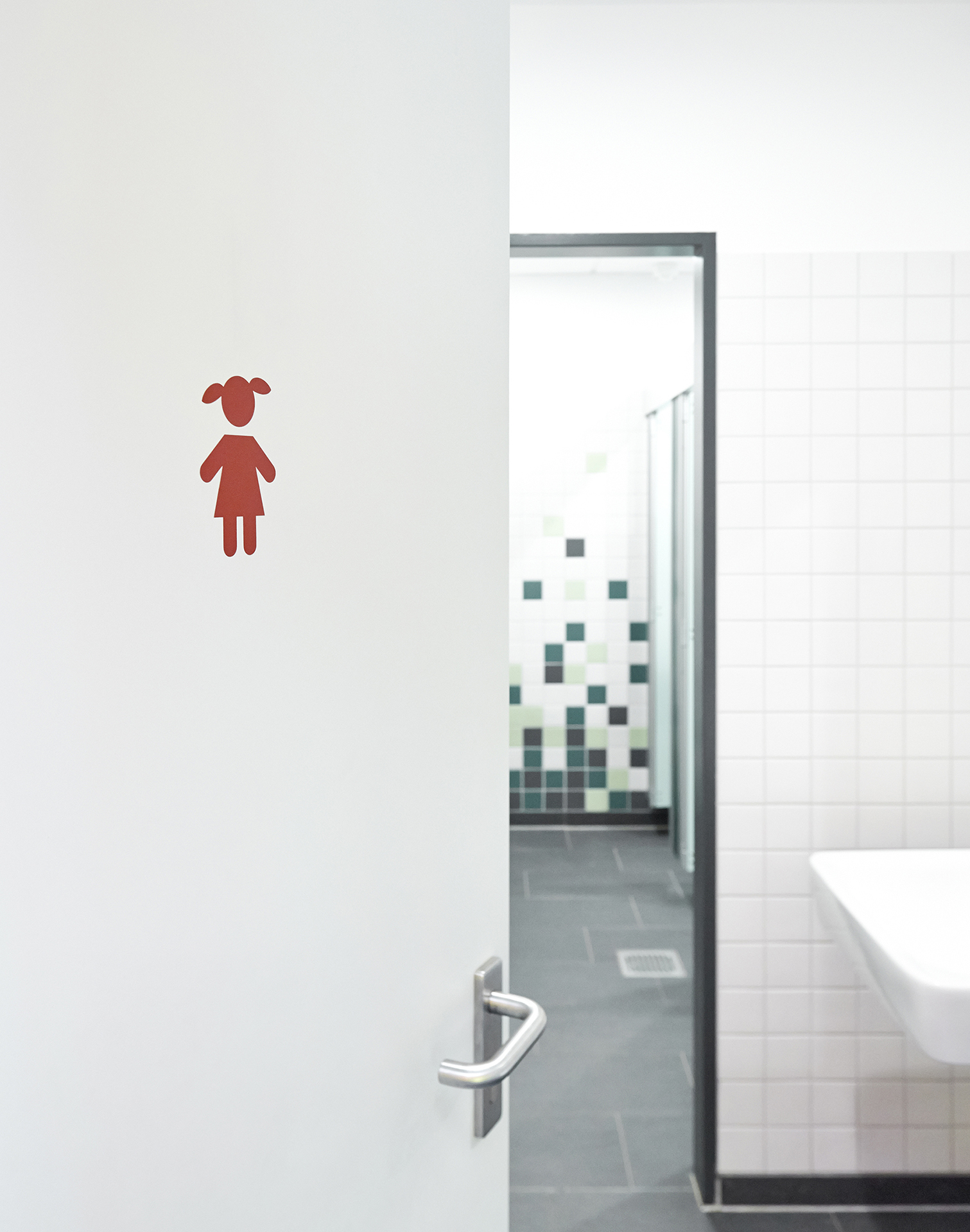 Mensa Ganztagsschule Mümmelmannsberg; Neubau; Architekturfotografie; Markus Tollhopf; Schulbau; SBH Schulbau Hamburg; Fotografie; HSBZ Architekten; Innenaufnahme