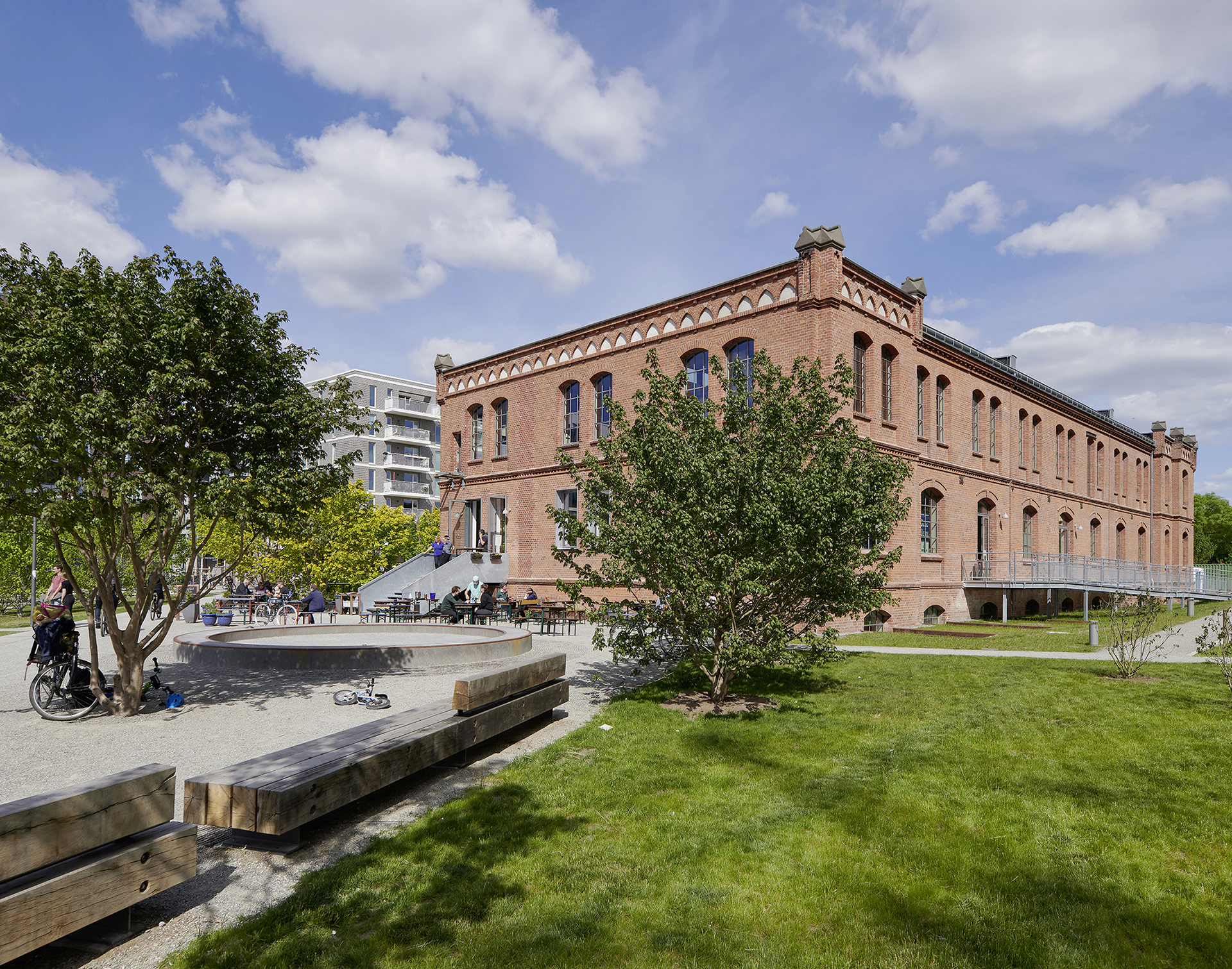 Dokumentation Quartier Neue Mitte Altona; Altona; Kleiderkasse; Behörde für Stadtentwicklung und Wohnen BSW; Hamburg; Neubau; Architekturfotografie; Markus Tollhopf; Fotografie; Stadtentwicklung; Aussenaufnahme