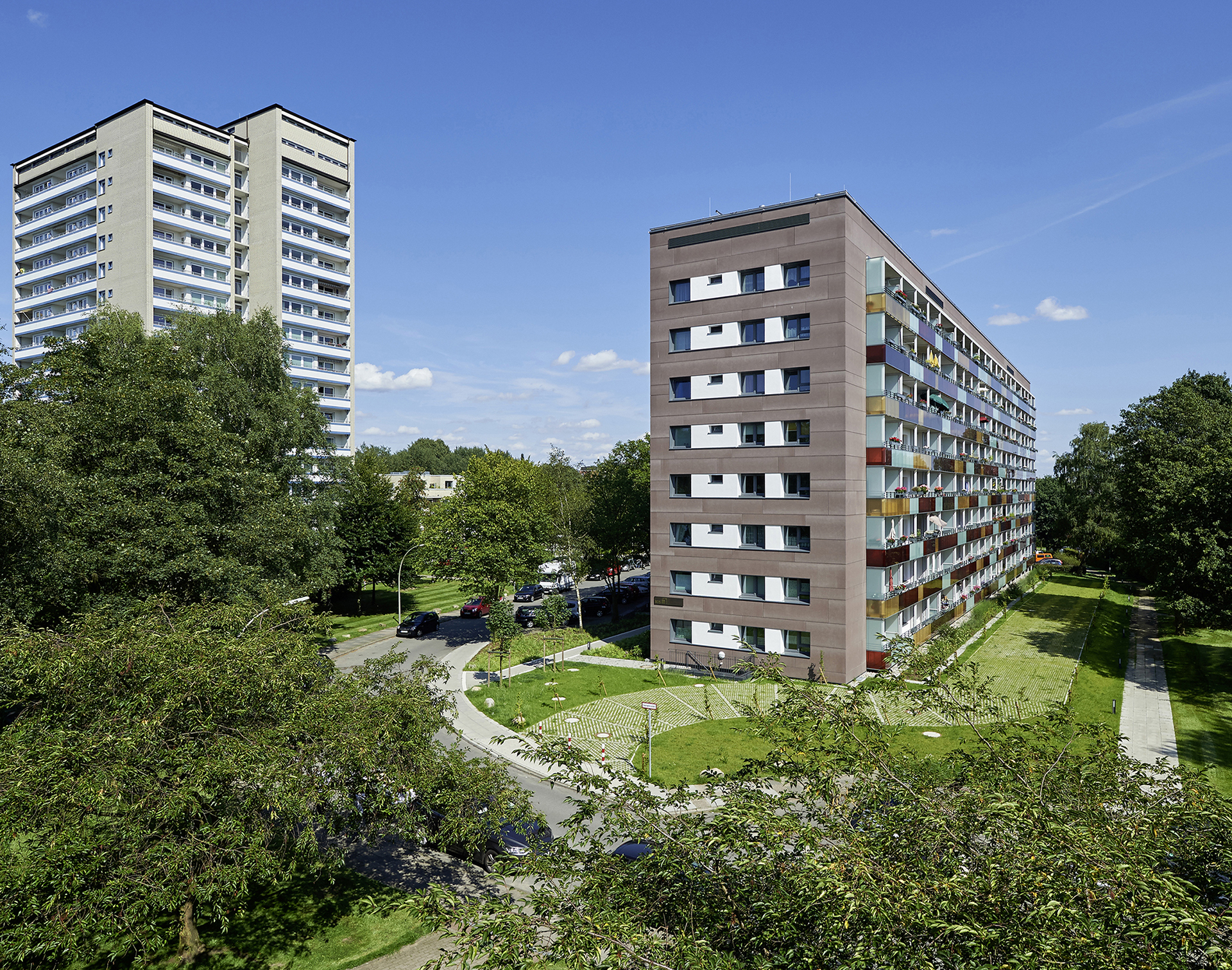 Wohnungsbau; Buchnerweg Hamburg-Farmsen; Mehrfamilienhaus; Hamburg; energetische Sanierung; Baugenossenschaft Dennerstraße Selbsthilfe; BDS; Architekturfotografie; Markus Tollhopf; Fotografie; HSBZ Architekten; Aussenaufnahme