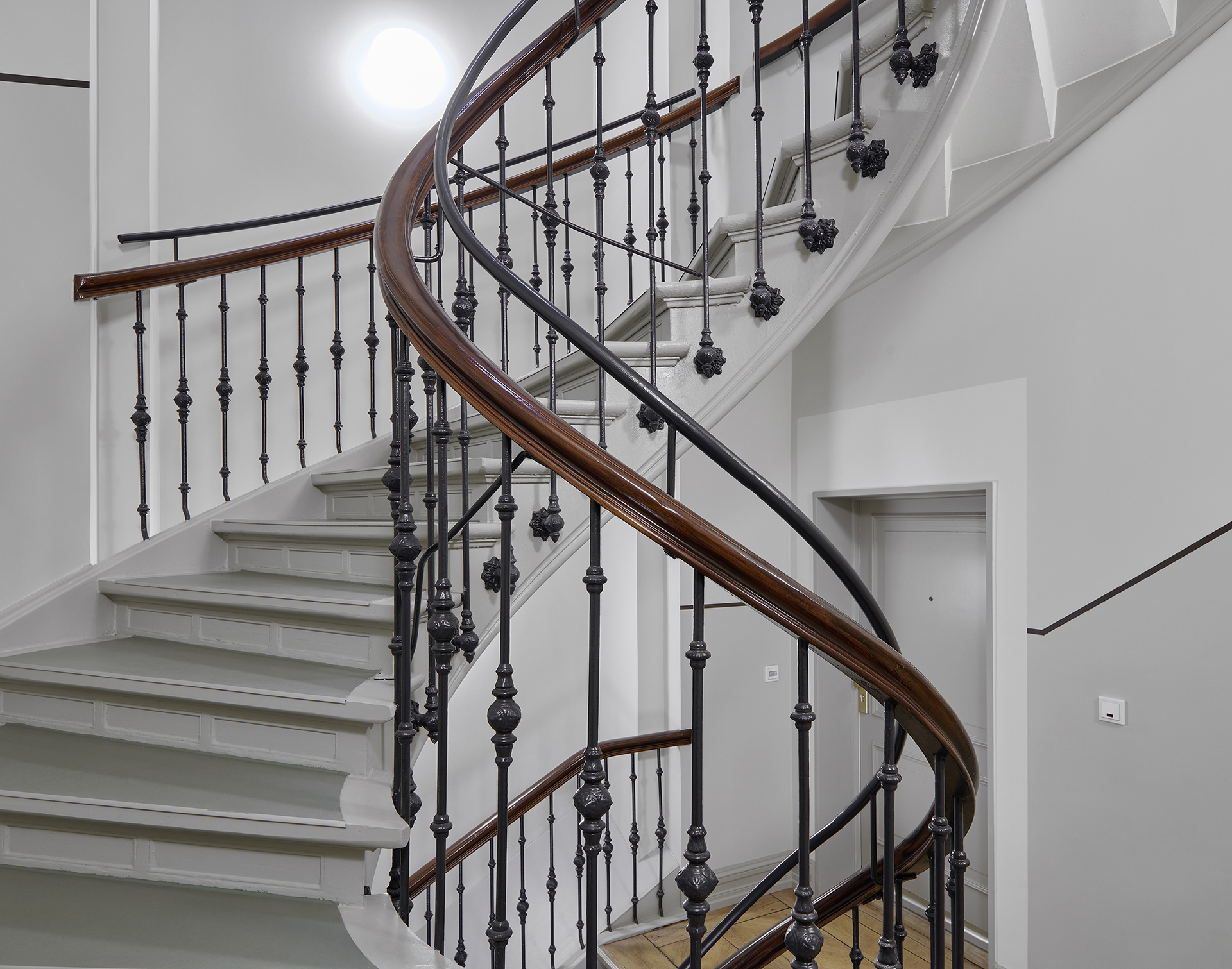 Wohnungsbau; Lange Reihe; Schiffszimmerer Genossenschaft; Hamburg; Sanierung; Treppenhaus; Architekturfotografie; Markus Tollhopf; Fotografie; Denkmalschutz; Innenaufnahme